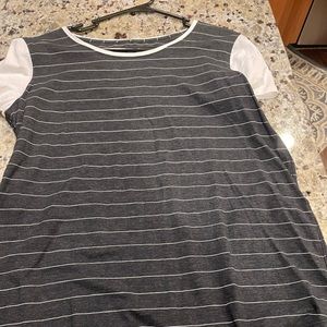 Lululemon short sleeve black with fine white stripes